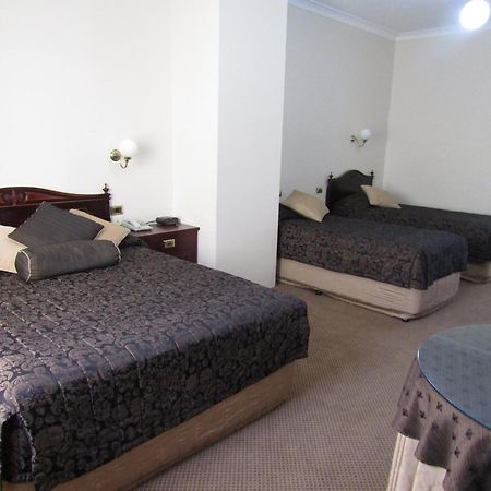 Australian Heritage Motor Inn Dubbo Buitenkant foto