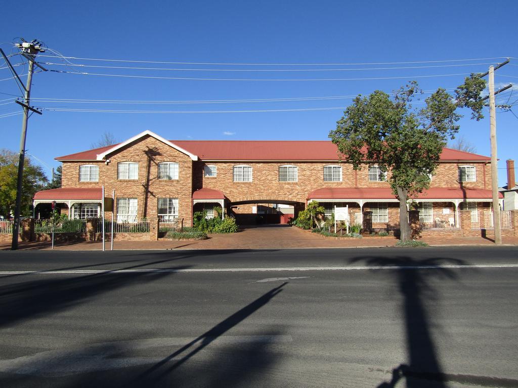 Australian Heritage Motor Inn Dubbo Buitenkant foto